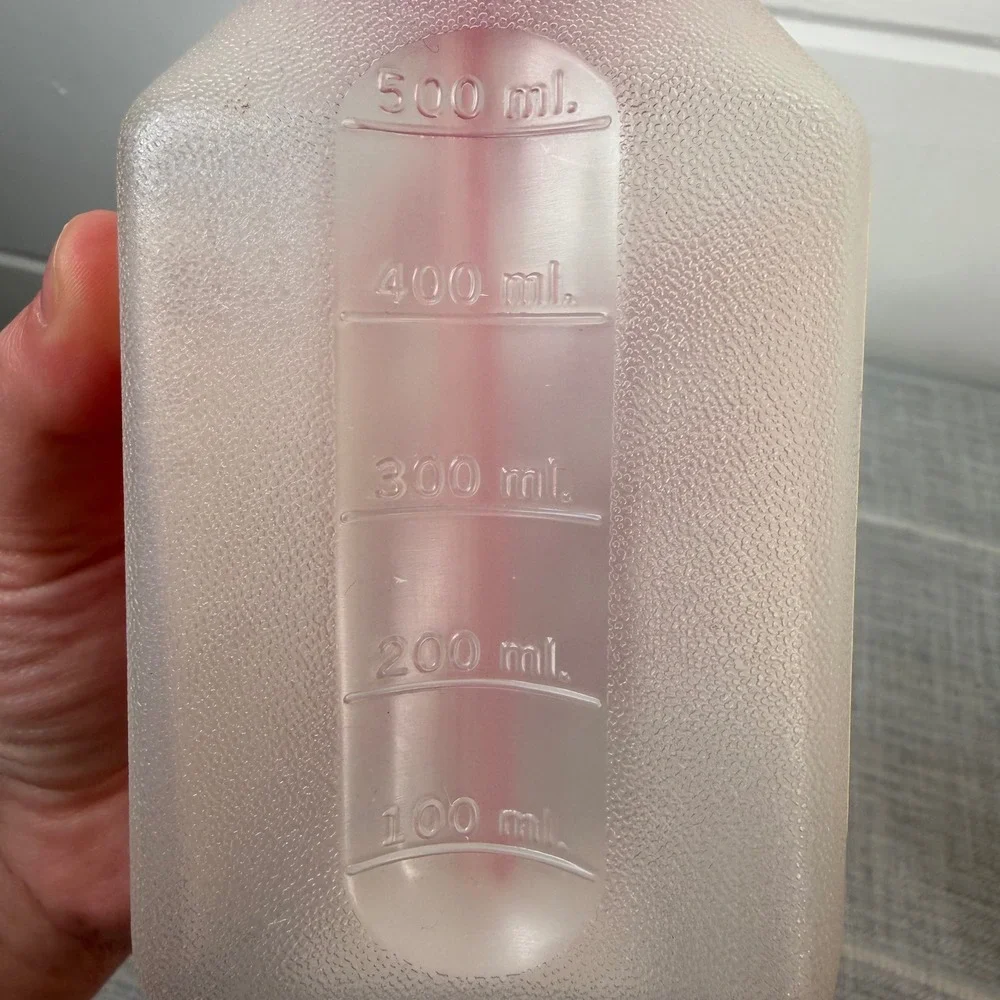 Rubbermaid Sippin Saver Bottle 1 Pint‎ Red Straw Lid New
